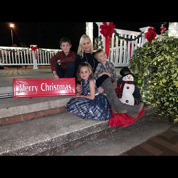 Meet your Posher, Bobbie - Picture 3 of 3